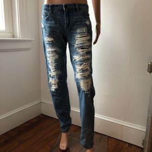 Distressed Boyfriend Jeans